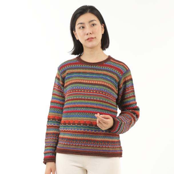 アルパカ１００％ 多色使いセーター